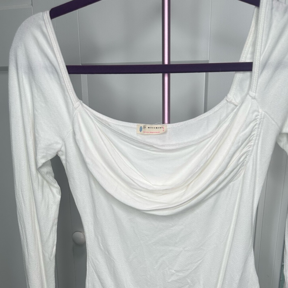 Free People Movement Streamline Med white bodysuit wrapover gathered detailing - Picture 3 of 6
